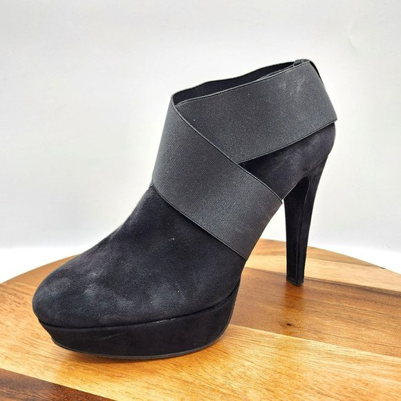 Stuart Weitzman Kilgore Ankle Boots 10 Black Suede Elastic Band Platform Pull On - Picture 1 of 13